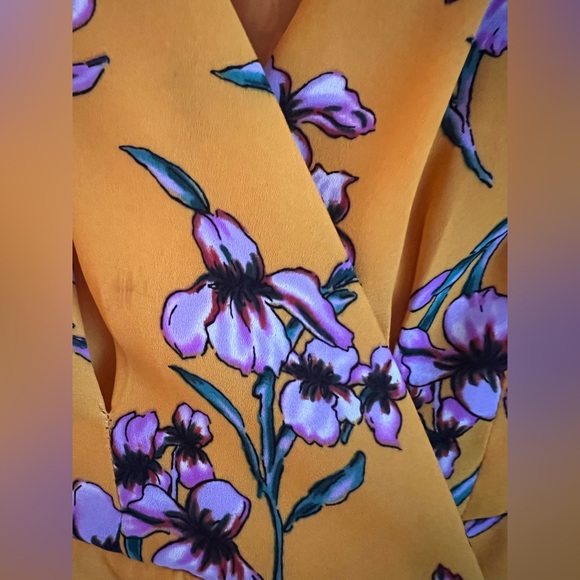 Lumiere Yellow Floral Wrap Dress, Size Large - Picture 3 of 10